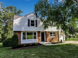 931 Hillside Dr, Lewiston, NY