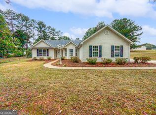 25 Mills Creek Ln, Covington, GA 30016