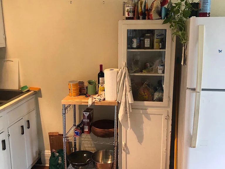 907 S 47th St #3R — Photo 10