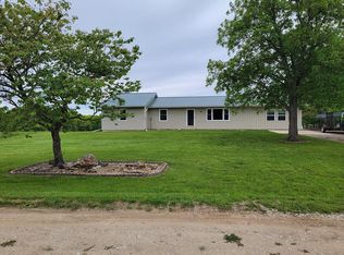 23251 Jupiter Ave, Macon, MO 63552