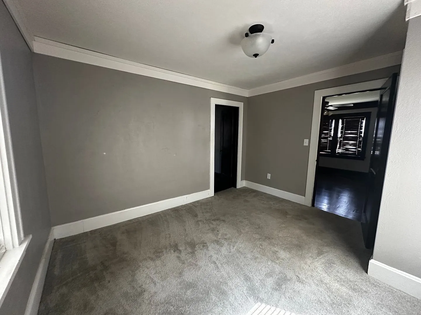 Well Maintained -2 bed 1 bath home in Marshfield — Photo 3