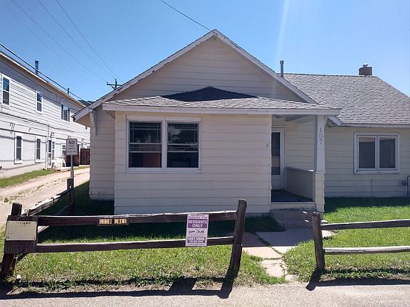 2nd image of 107 N Park St Unit A