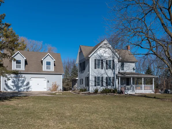 43W102 Campton Hills Rd, Elburn, IL 60119