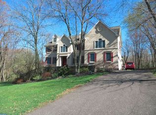 500 Fruit Farm Rd, Royersford, PA 19468