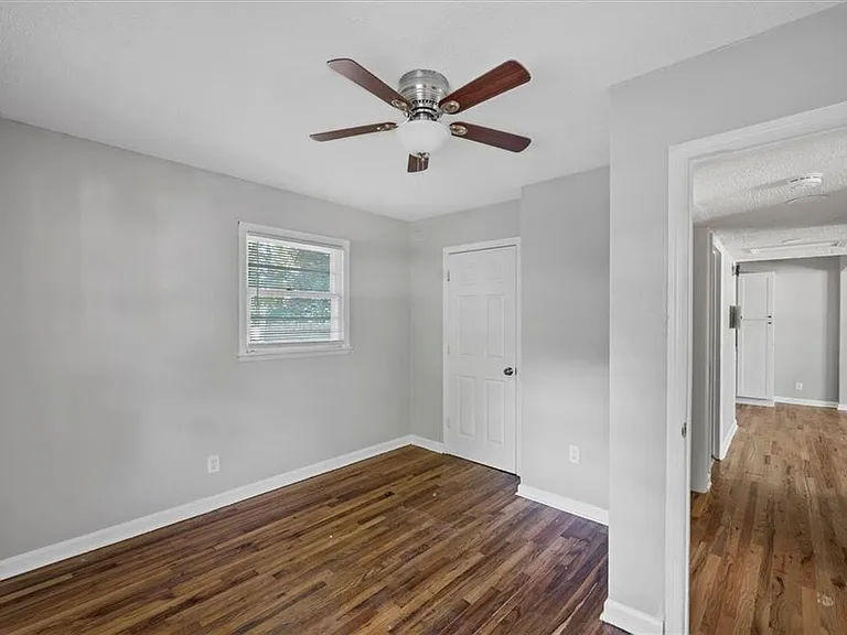 190 Opal Dr — Photo 7