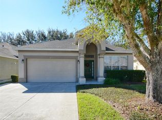 8020 Saint James Way, Mount Dora, FL 32757