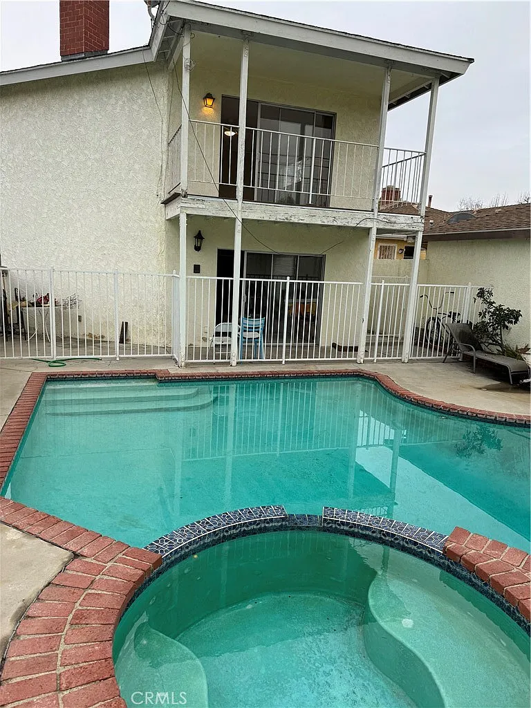Building Photo - 7209 Alverstone Ave