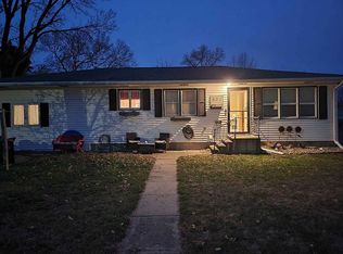 531 Lincoln St, Centerville, SD 57014