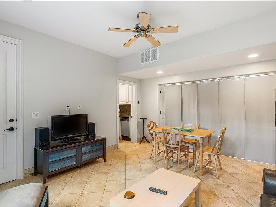 Spacious living area with separated with dividers from the bedroom space