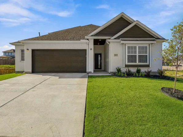 6909 Cattle Car Way, Crowley, TX 76036