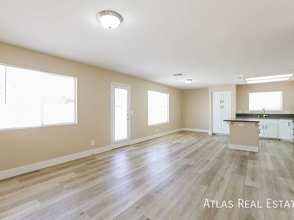 4th image of 8328 Sky Canyon Ct