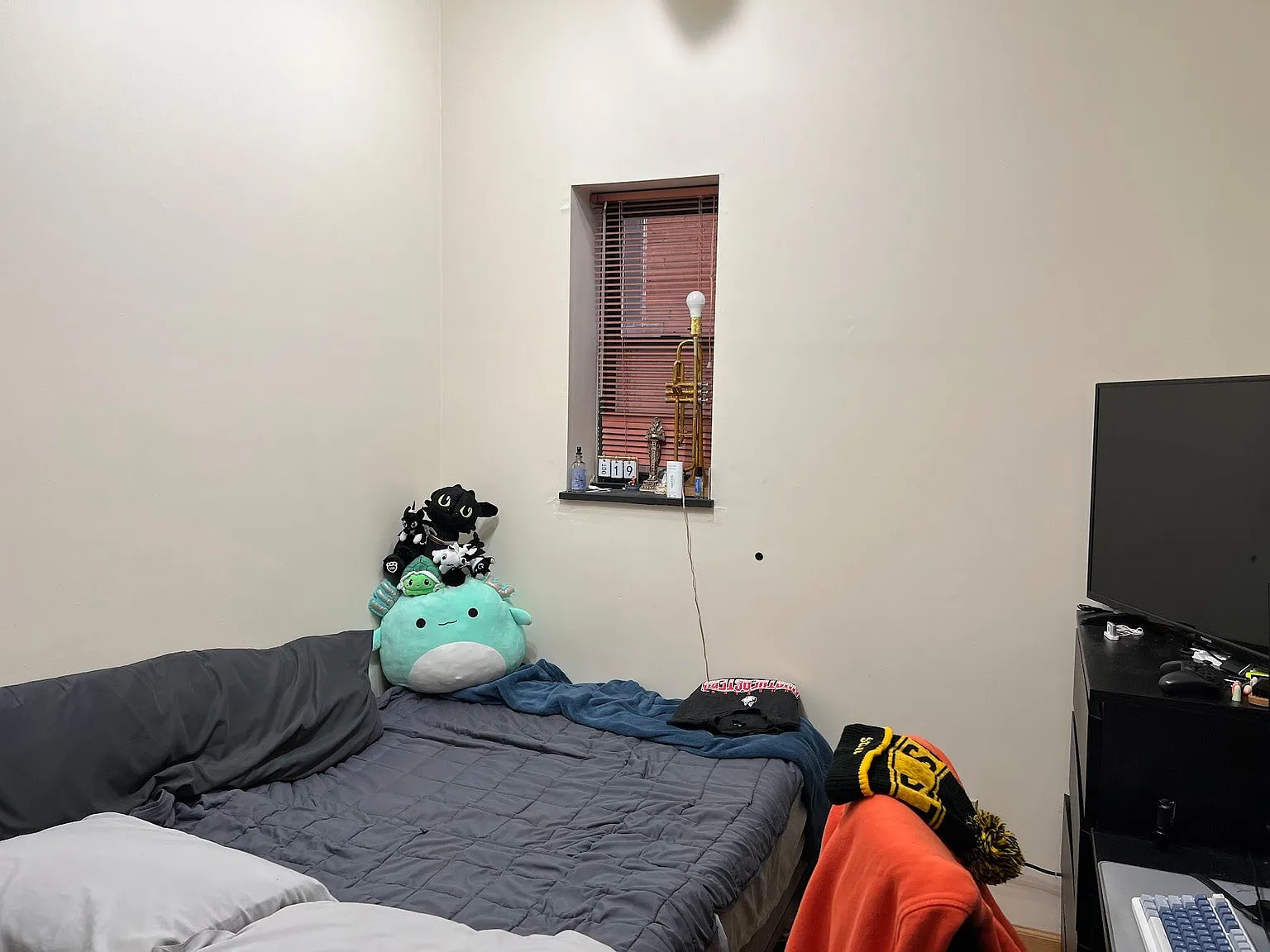 2 bed, 1600 sqft, $2,400 — Photo 4