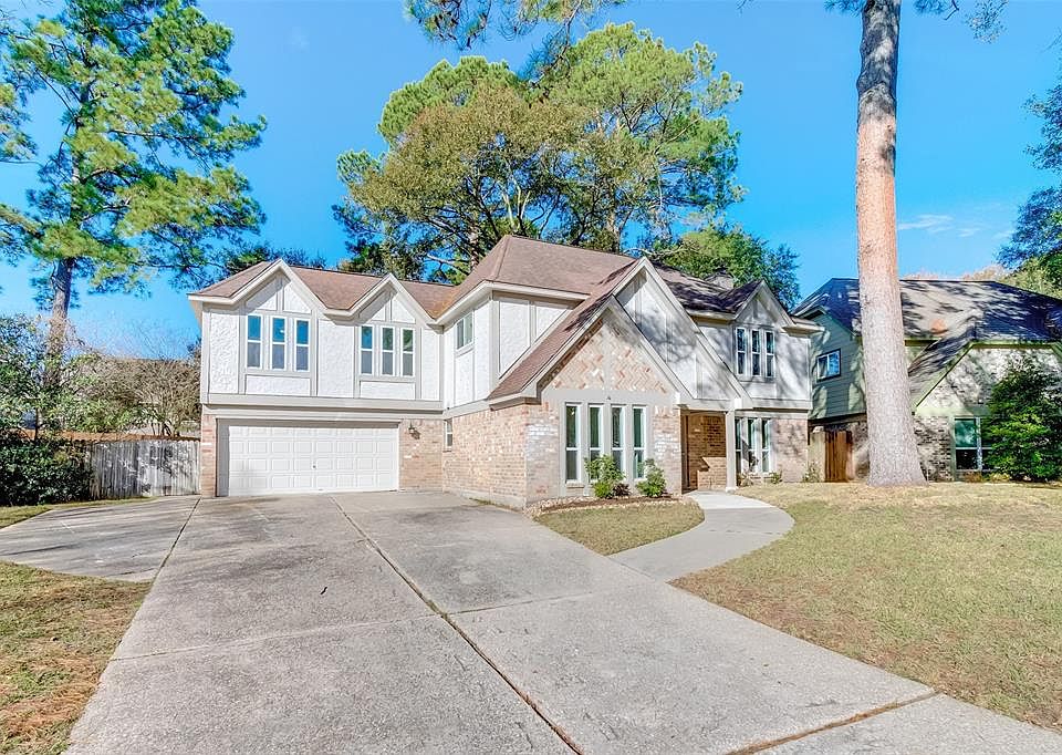 Can you say gorgeous? 4 BDR/2.5 Bath- fresh exterior paint; wide driveway with extra parking spot.