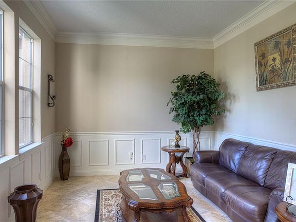 5th image of 8501 Kentucky Derby Dr