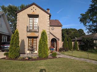 228 S 21st St, Terre Haute, IN 47803