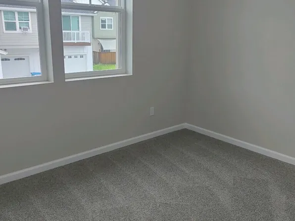 2012-2014 Medano Dr, Santa Rosa, CA 95407