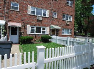 2539A Hollers Ave, Bronx, NY 10475