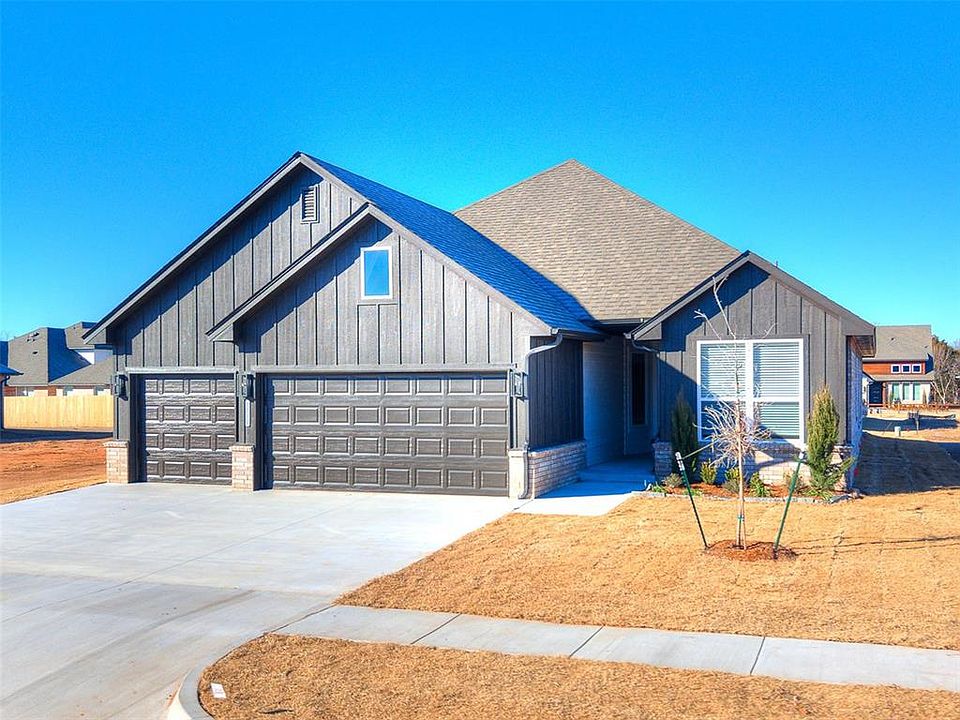 1st image of 7713 Wilshire Woods Dr