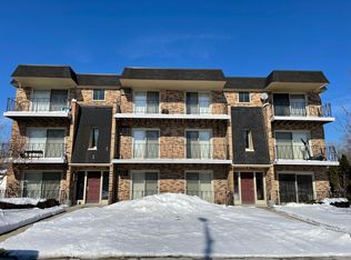 3050 Bernice Rd #1C, Lansing, IL 60438