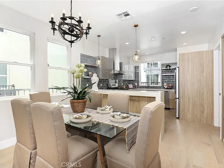 15 Turnberry Ln — Photo 34