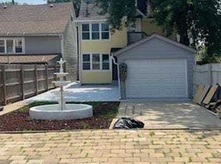2455 W 47th Pl, Chicago, IL 60632