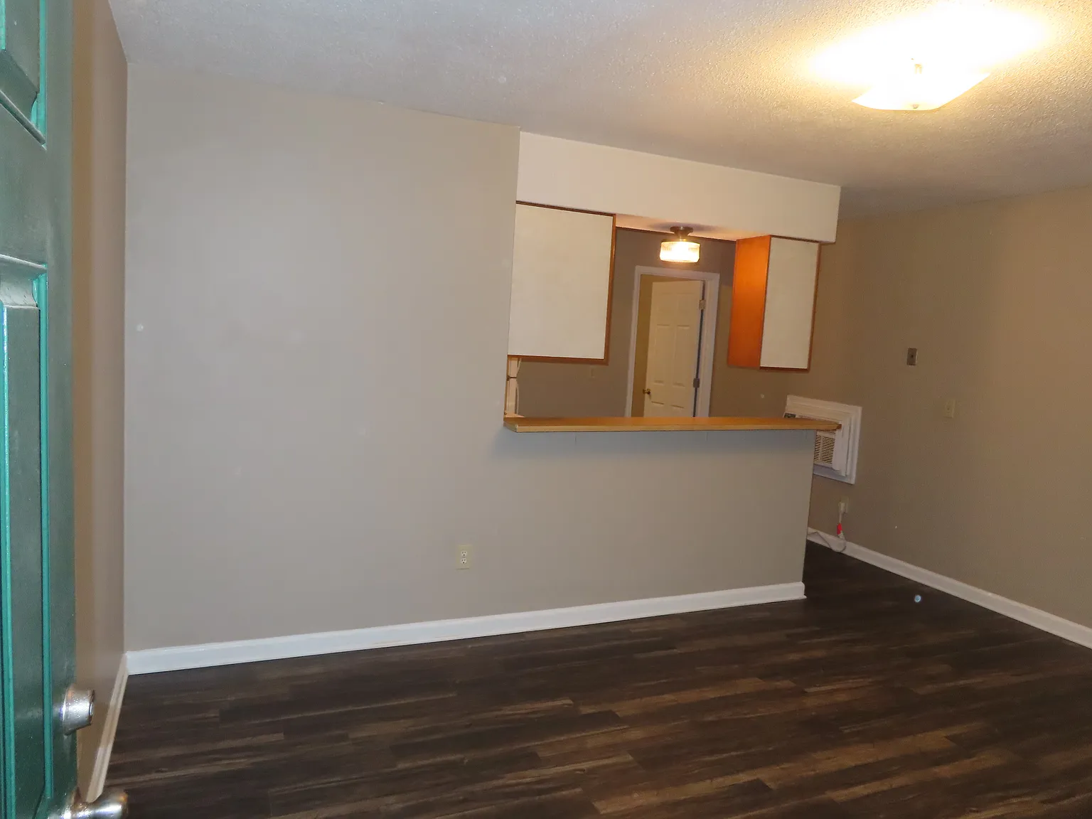1 bed, 480 sqft, $900 — Photo 4