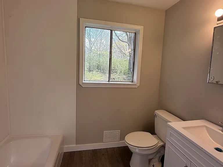 629 Lanett Ave — Photo 5
