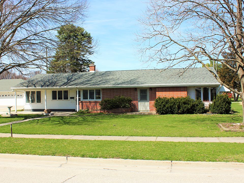 1st image of 628 Woodlawn Ave