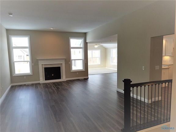 2nd image of 15306 Sunset Maple Dr