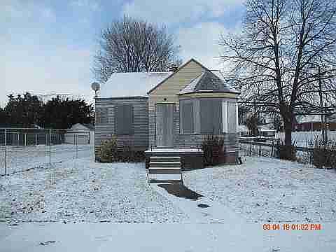 5900 Manistique