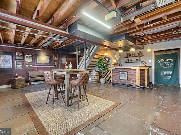 5th image of 509 Bunker Hill Rd