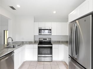 11319 Royal Palm Boulevard #B-2, Coral Springs, FL 33065