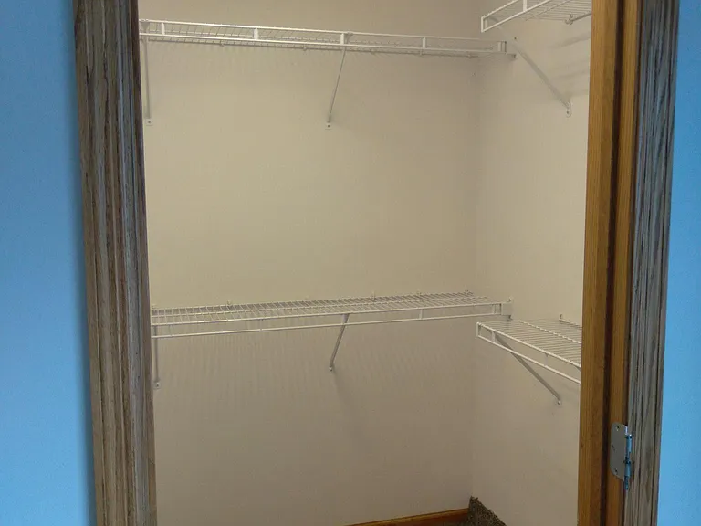 4904 Bluff Heights Trl SE — Photo 6