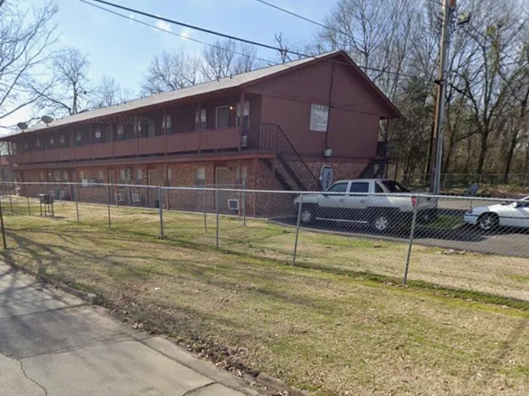 1020 S Linden St, Pine Bluff, AR 71601