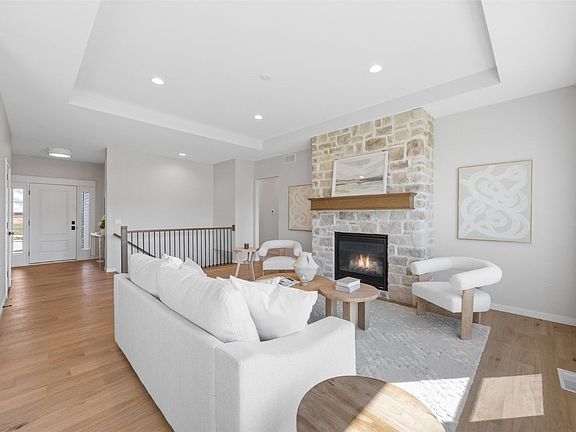 5th image of 225 Meadows Field Dr NE