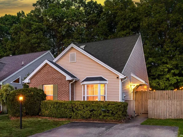 3941 Seasons Point, Evansville, IN 47715