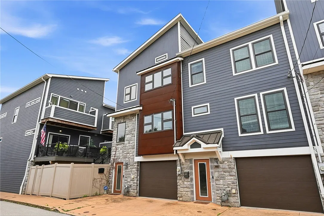 3 bed, 2.5 bath, 1640 sqft, $3,750 — Photo 4
