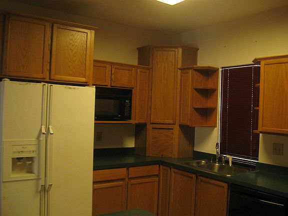 5th image of 605 E Valencia St