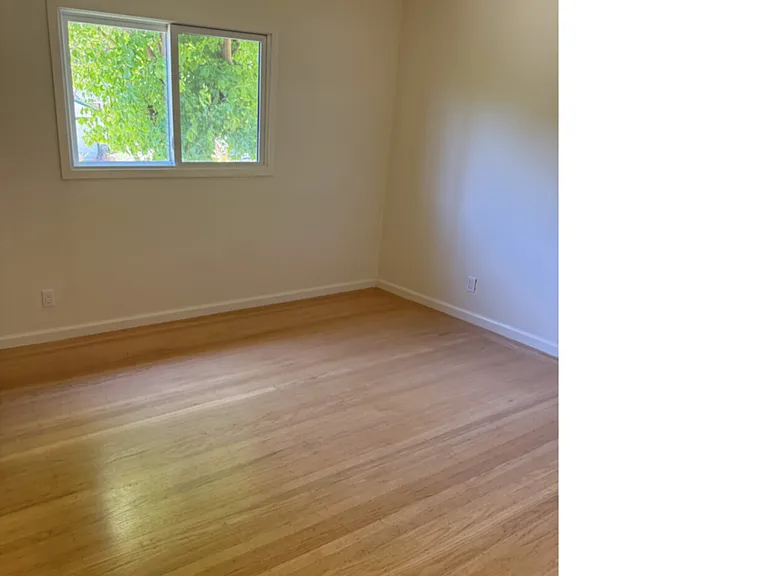 448 Oak Manor Dr — Photo 17