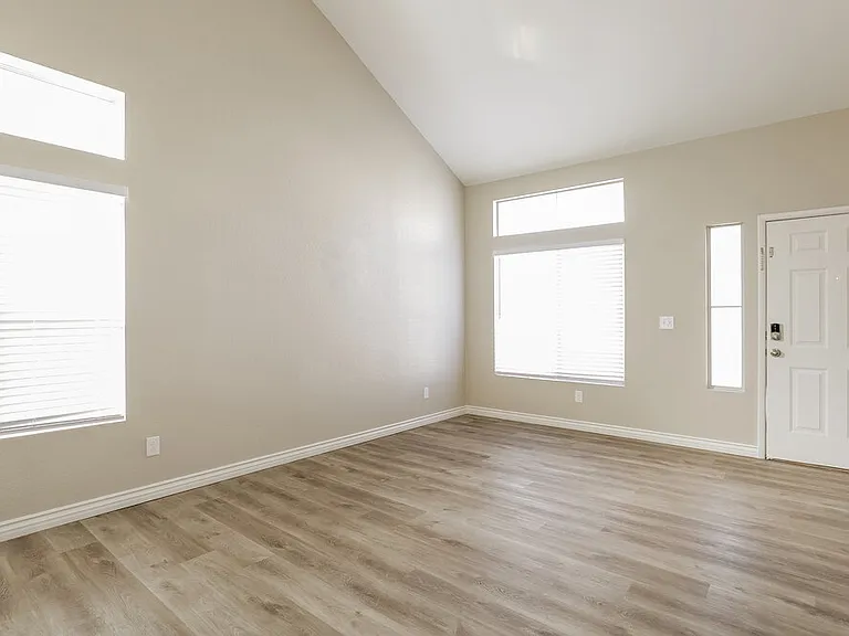7505 Moon Shower Cir — Photo 4