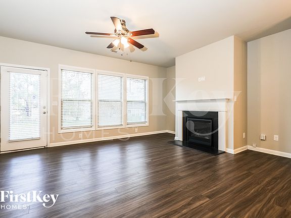 2nd image of 3709 Upland Dr