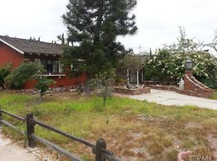 3217 W Oaklawn Dr, Anaheim, CA 92804