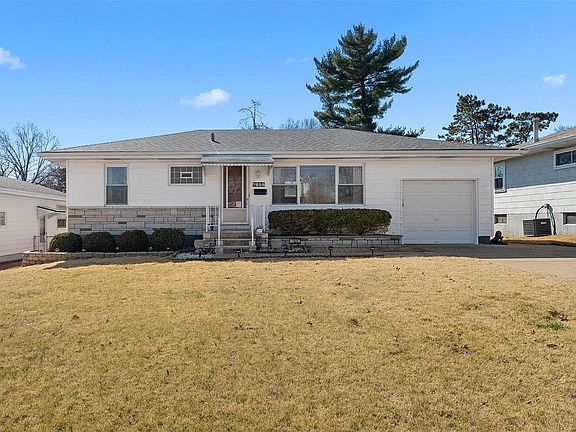 2nd image of 7628 Cheshire Ln