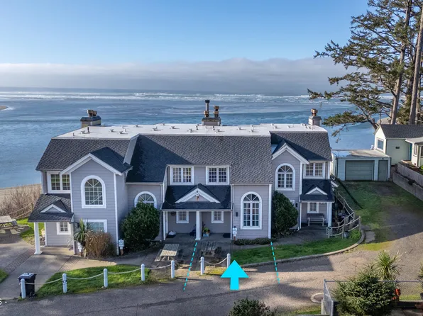 1060 1st St W, Tillamook, OR 97141