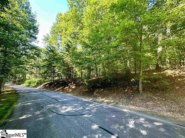 235 Luberon Ln, Travelers Rest, SC 29690