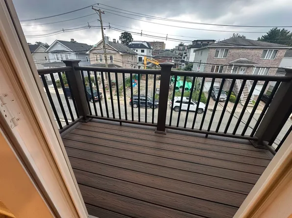 29 Marion Avenue image 12 of 22