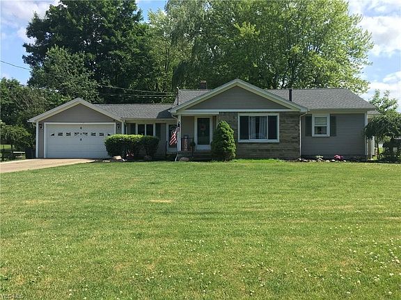 2nd image of 628 Holden Dr