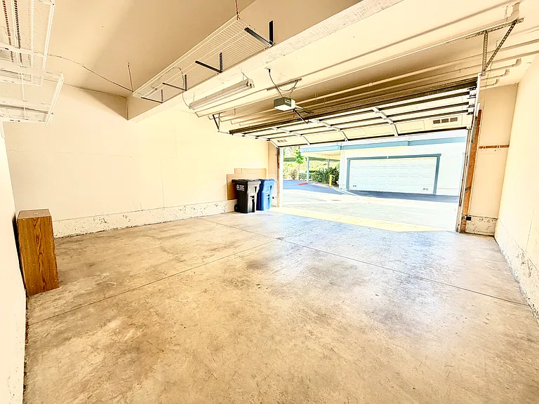 1114 Cleghorn Dr #E — Photo 18