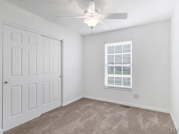 5th image of 813 Wenstone Park Dr