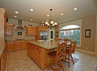 1204 N Sevenoaks Pl, Eagle, ID 83616